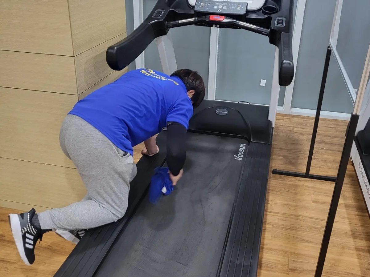 화성시 효행구 봉담읍 피트니스 라커 검사실 위생청소 사례 - 행진크린