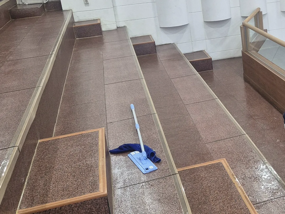 안산시 단원구 신길동 교회 목양실·친교실 위생청소 사례 - 행진크린